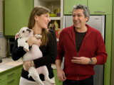 Nathalie avec son chien Trésor et son mari Jean-Pierre dans le film « Trésor » (2009)