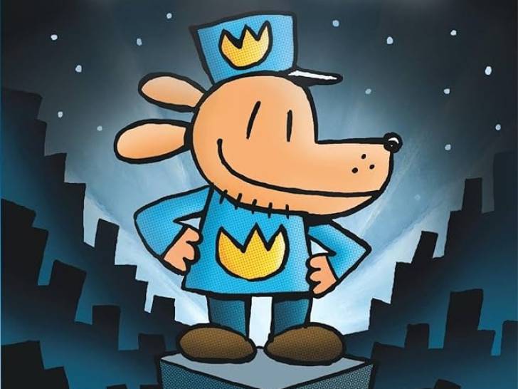 Une image de la bande dessinée « Dog Man » montrant Dog Man dans son habit de policier