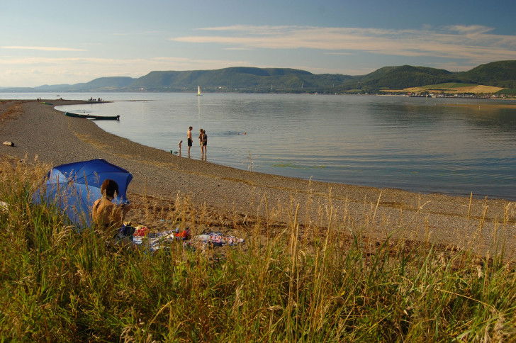 Une photo de la plage municipale de Carleton-sur-Mer, parc des Horizons