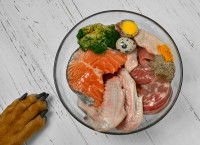 Plusieurs viandes crue provenant de plusieurs animaux différents