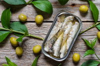 Une boîte de sardines à l'huile d'olive