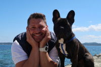 Eric Tramson et son Bouledogue Français