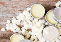 Des pommades et produits à base d'arnica