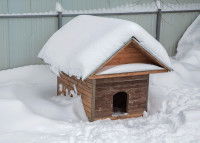 Une niche totalement recouverte de neige