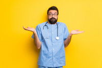 Un vétérinaire hésite et doute