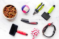 Le matériel et les produits utilisés par le toiletteur canin