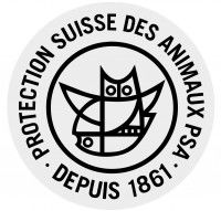 Le logo de la Protection Suisse des Animaux, avec un hibou dans un cercle blanc