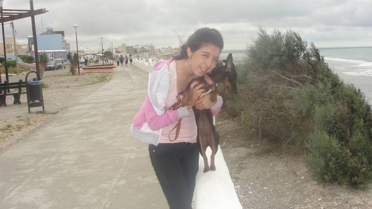 CON JUANITA - Teckel (1 an)