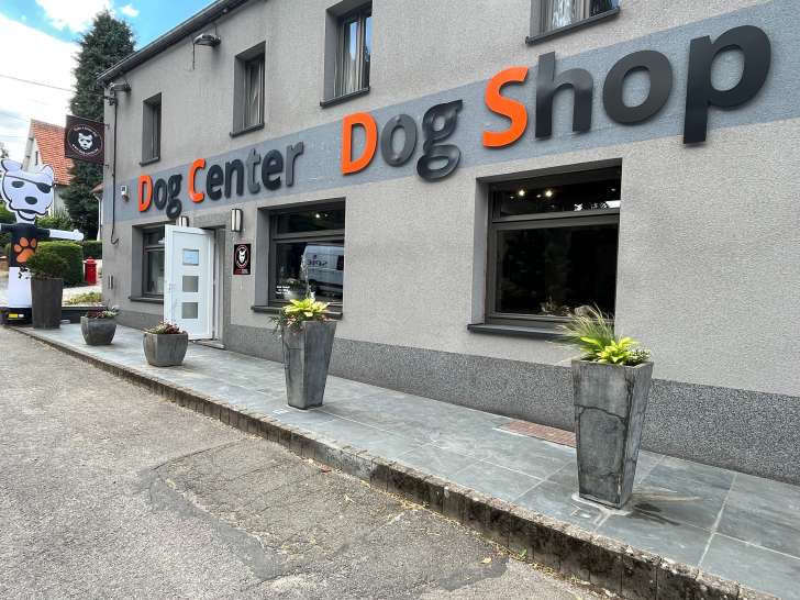 Dog Center & Dog Shop