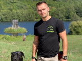 Alexis Bonnarang, éducateur canin comportementaliste et gérant d'Educhien78